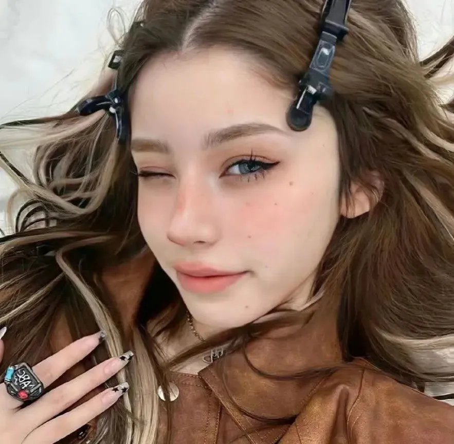 白鬼子